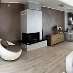 Glamorous Jacuzzi Loft With Roof Terrace Appartamento Košice