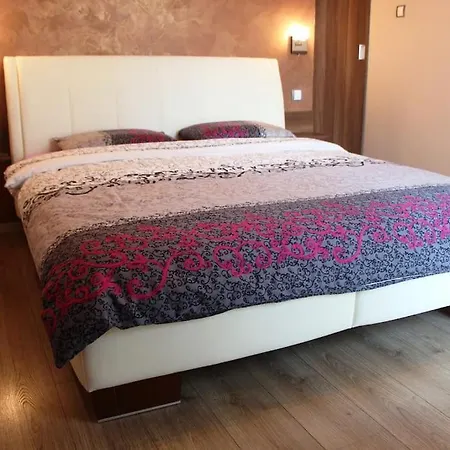 Glamorous Jacuzzi Loft With Roof Terrace Kosice