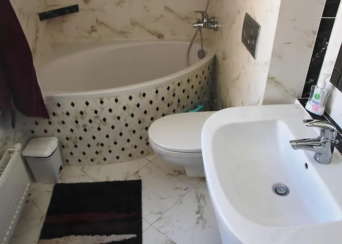 Apartmán Glamorous Jacuzzi Loft With Roof Terrace Kosice