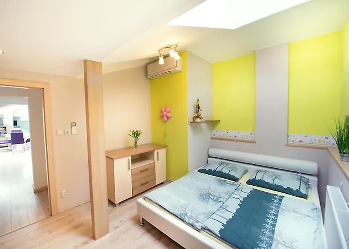 Glamorous Jacuzzi Loft With Roof Terrace * Kosice