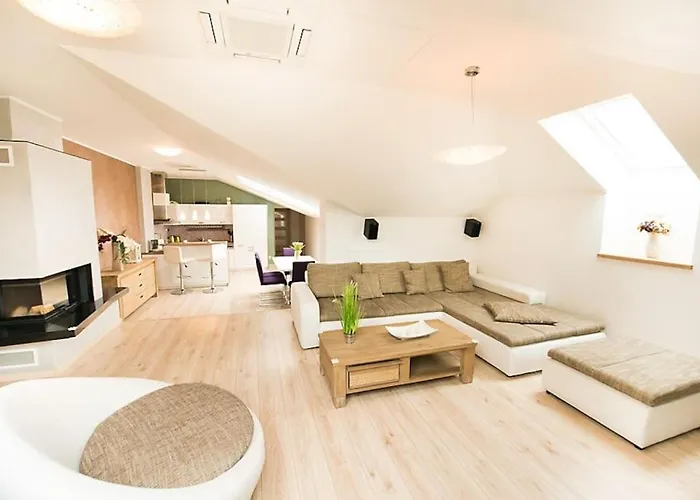 Glamorous Jacuzzi Loft With Roof Terrace Kosice